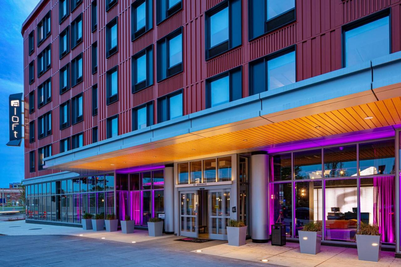 Отель Aloft Providence Downtown Экстерьер фото