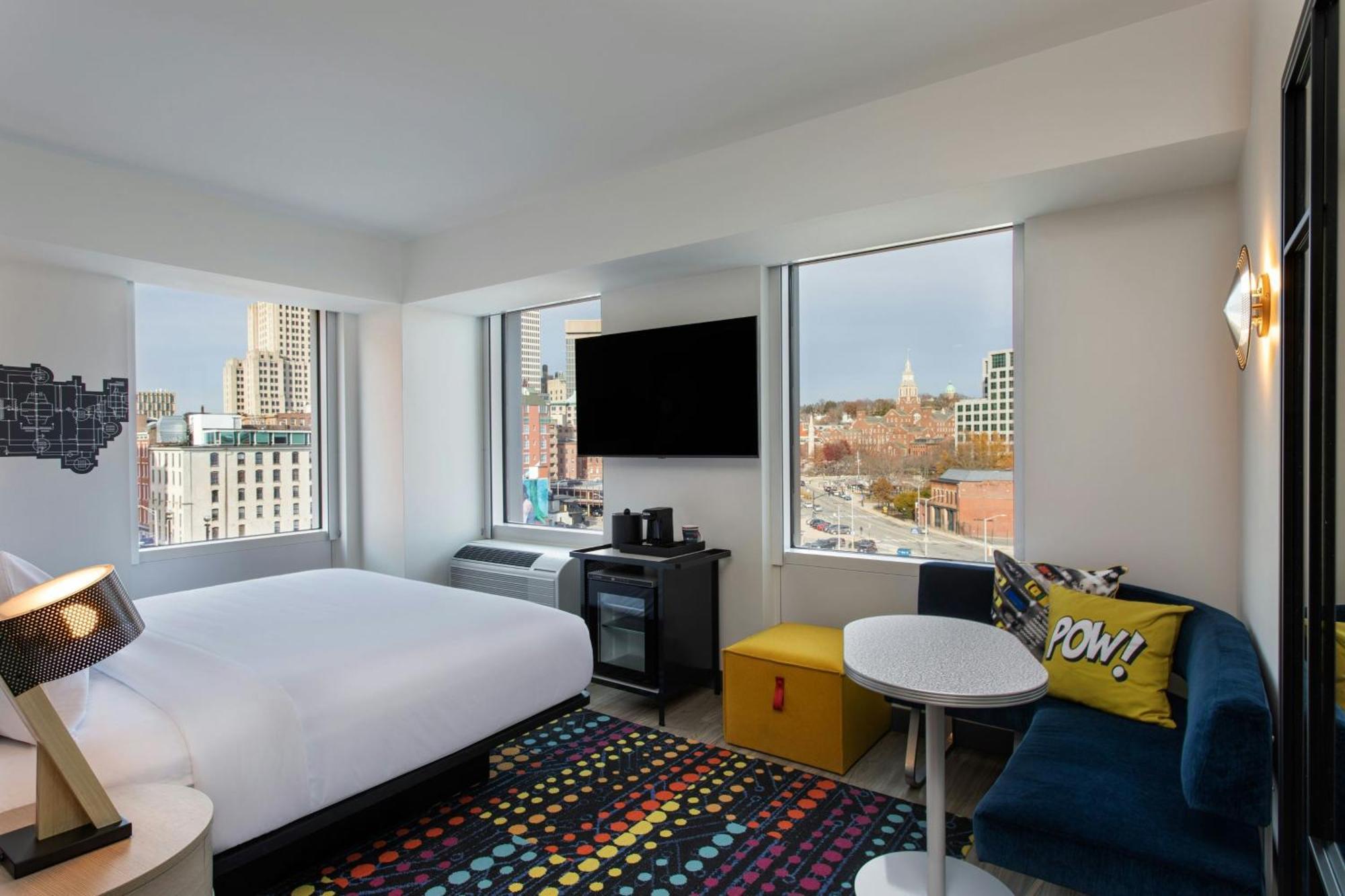 Отель Aloft Providence Downtown Экстерьер фото